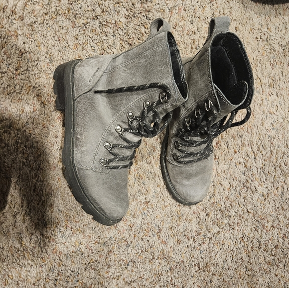 Sorel Lennox Lace Boots - Picture 3 of 5